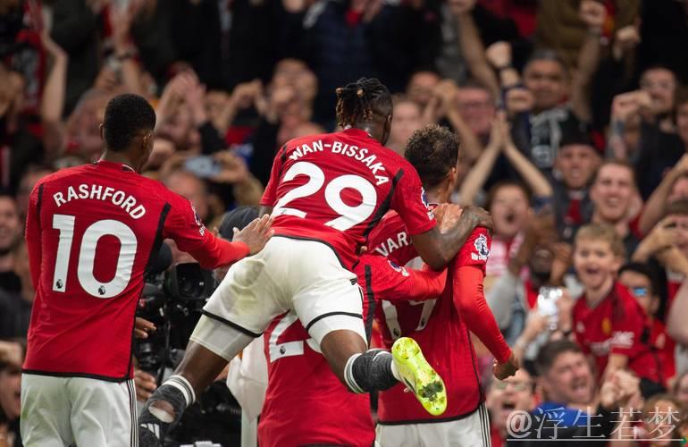 英超-布鲁诺双响芒特添彩 曼联4-1大胜狼队升至第六