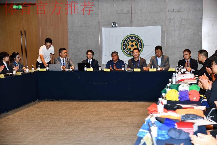 中国U15男足国少队赴青岛参加2023年东亚足联U15男子足球锦标赛